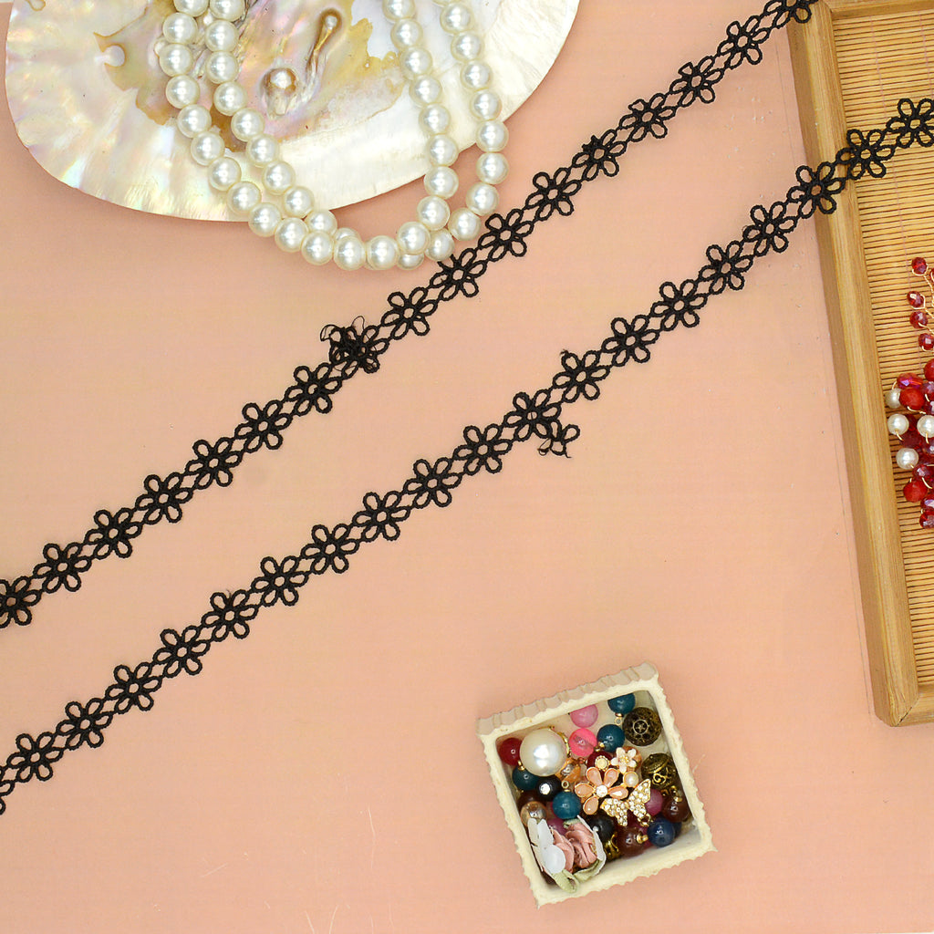 Flower Shuttle Lace