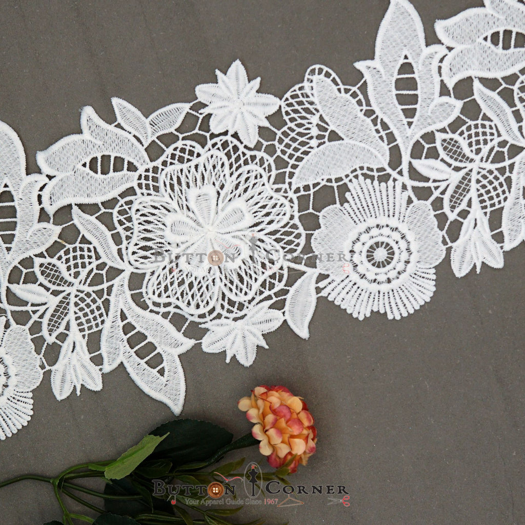 Applique Shuttle Lace