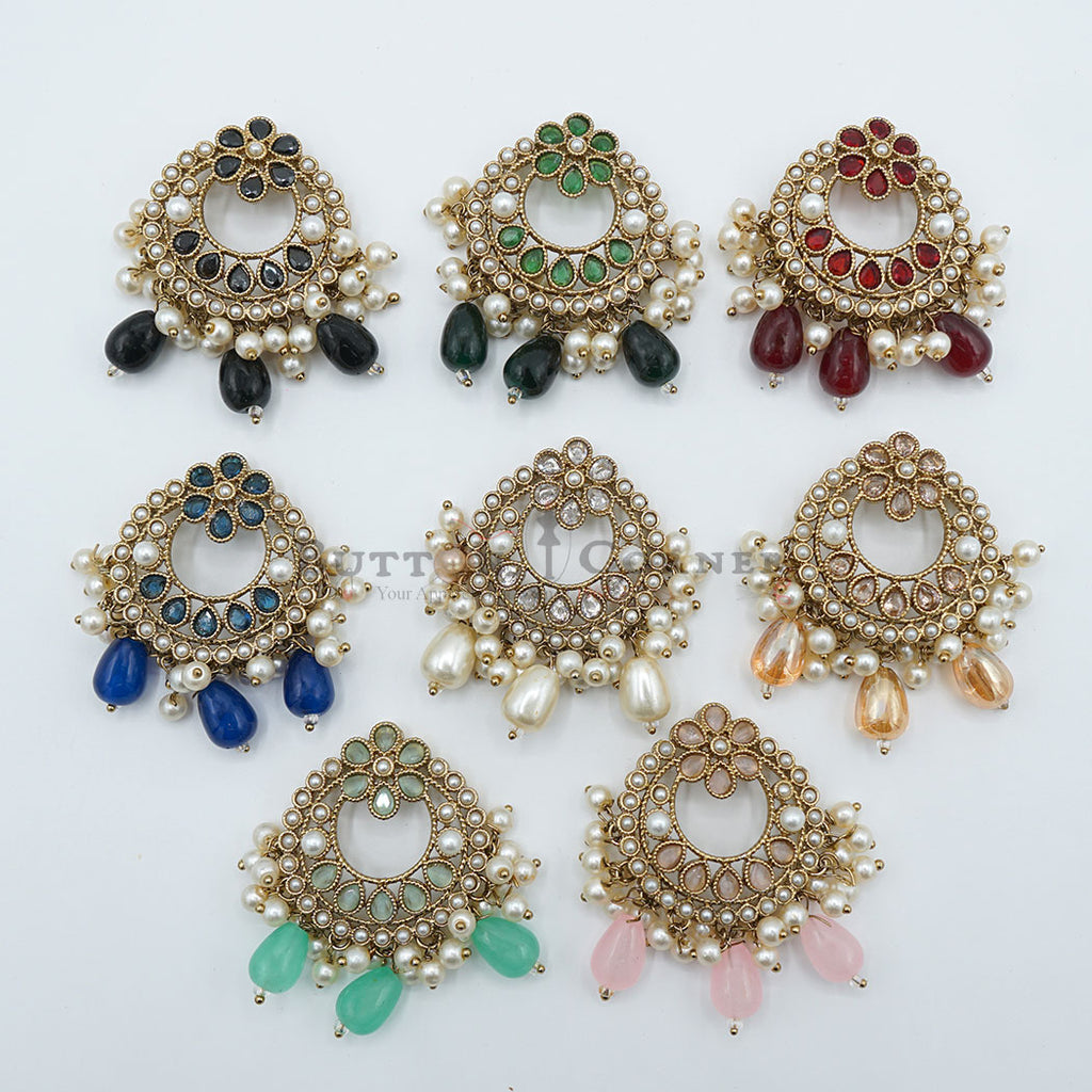 Gold Base Fancy Kundan Button