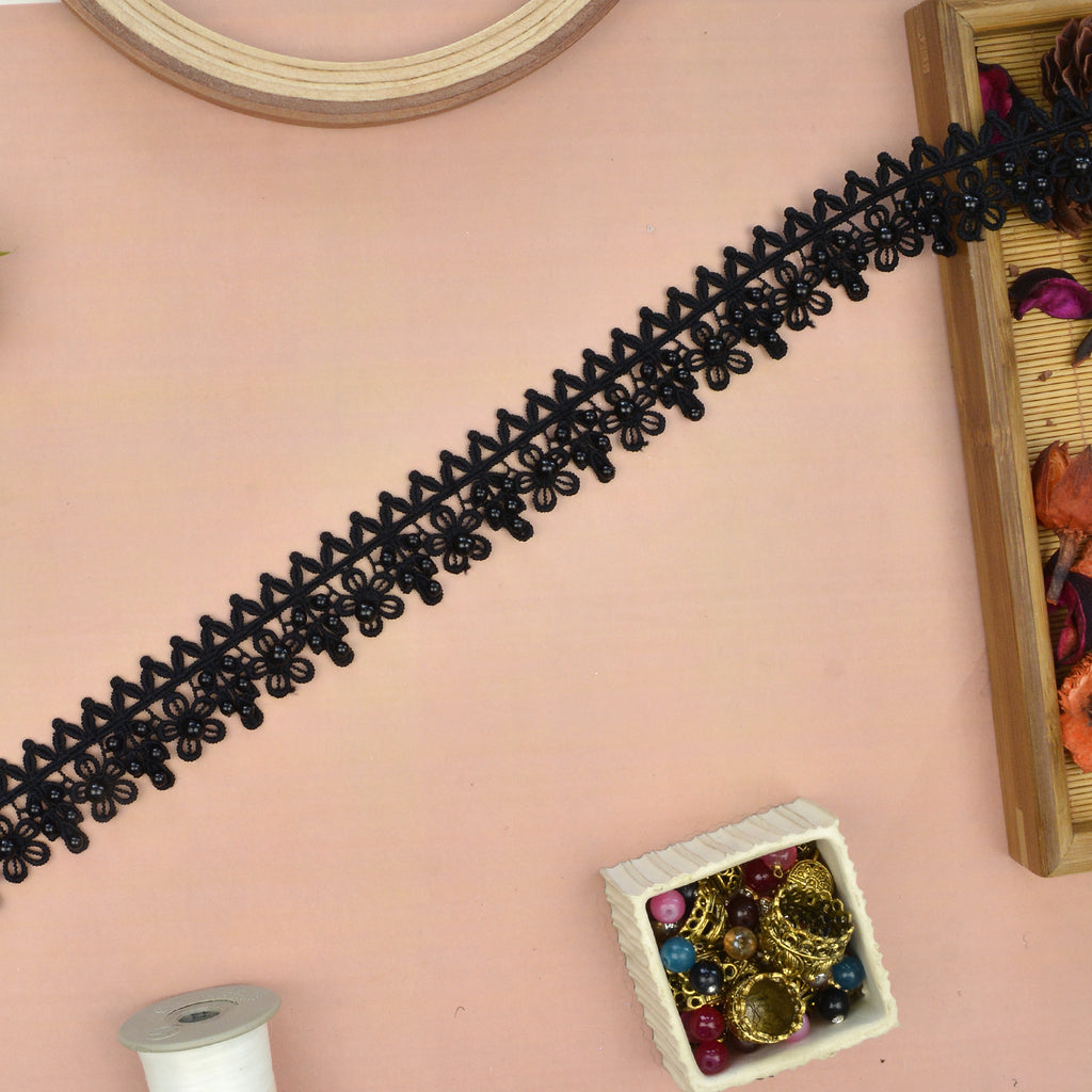 One Side Border Lace With Pearl