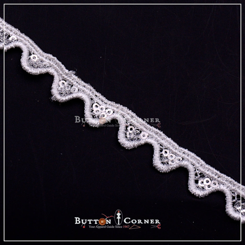 1 Side Border Shuttle Sequence Lace