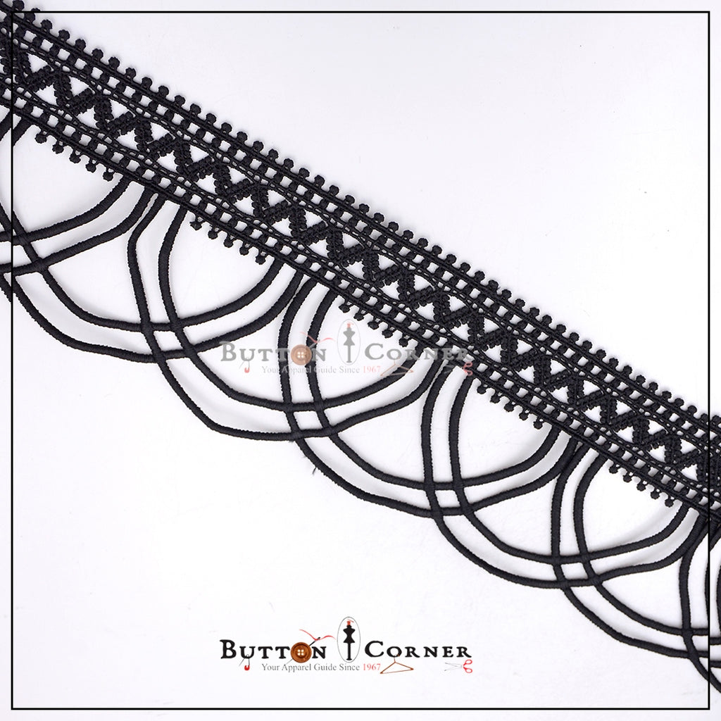 One Side Border Shuttle Lace
