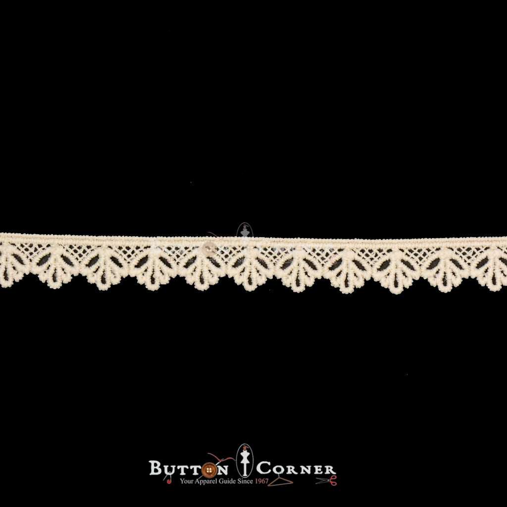One Side Border Shuttle Lace