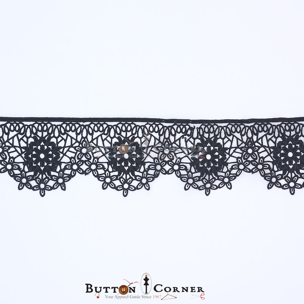 One Side Border Shuttle Lace