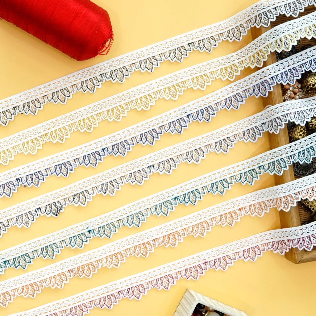 Sequence Glass Beads Shuttle Lace