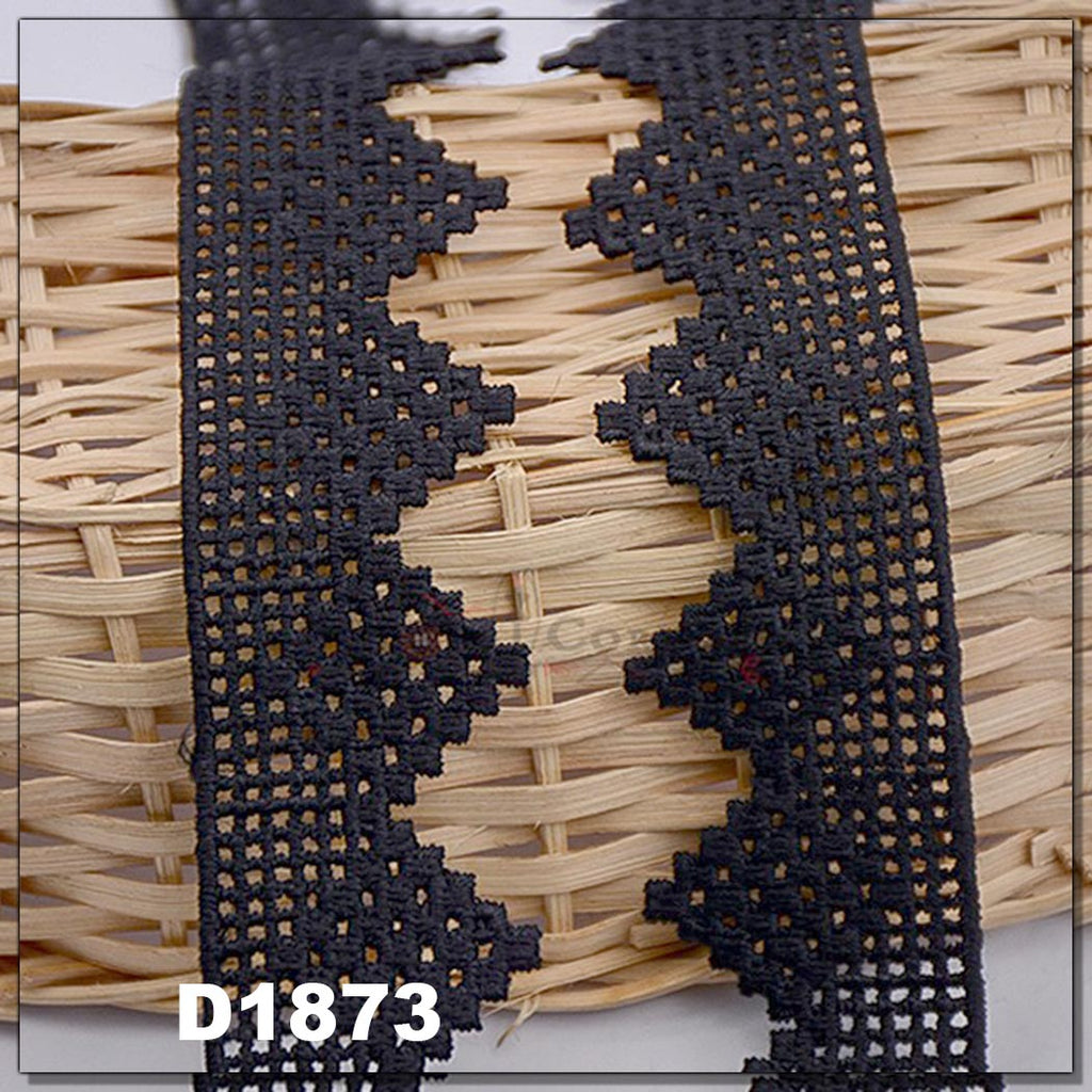 One Side Border Shuttle Lace