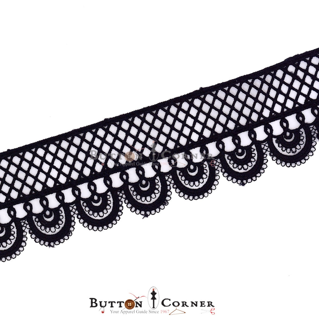One Side Border Shuttle Lace