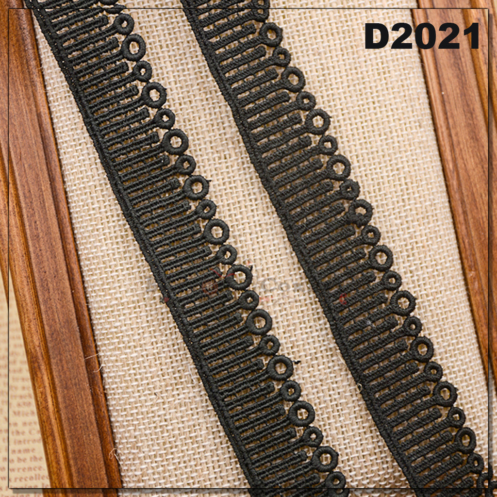 Shuttle One Side Border Lace