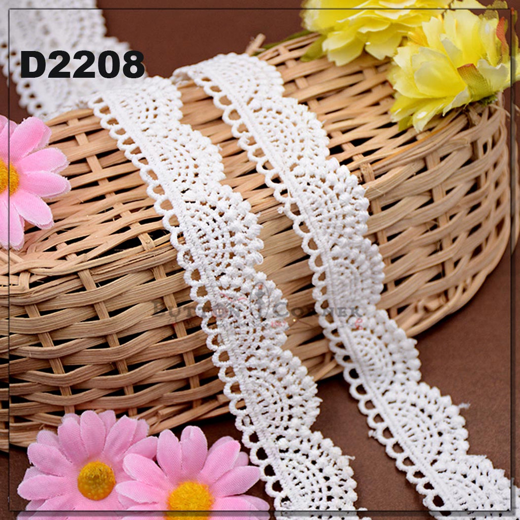 Shuttle One Side Border Lace