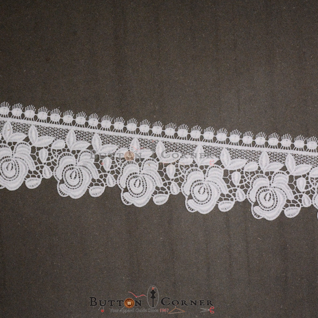 One Side Border Shuttle Lace