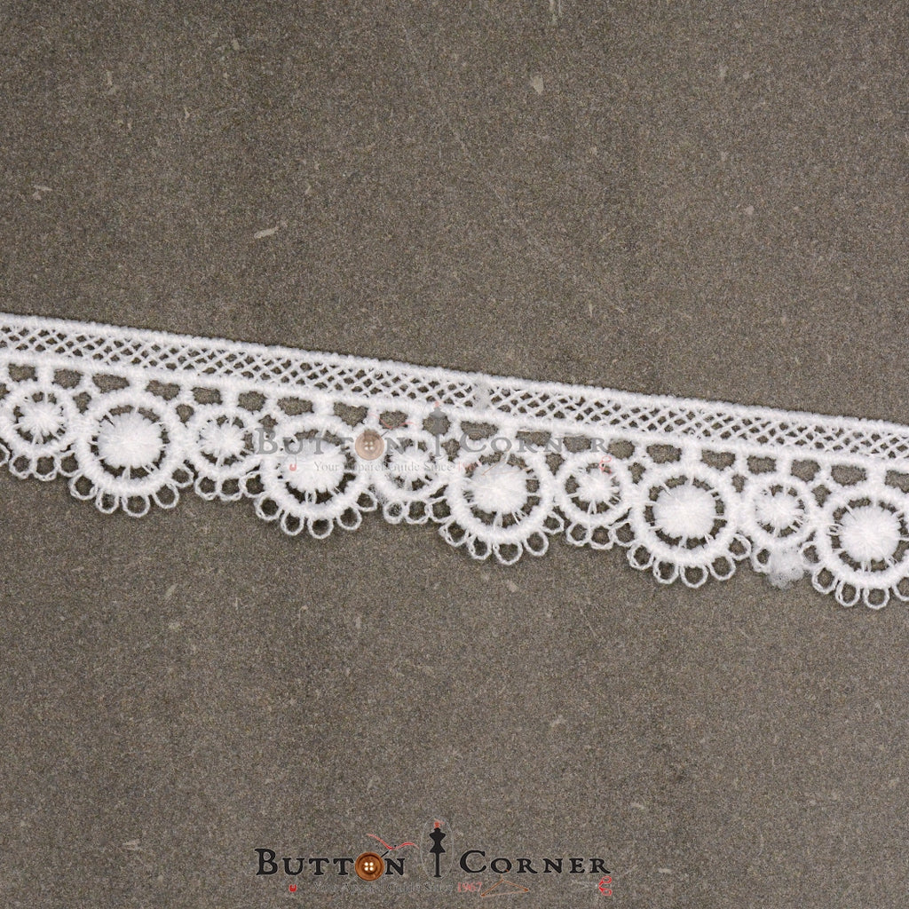 One Side Border Shuttle Lace