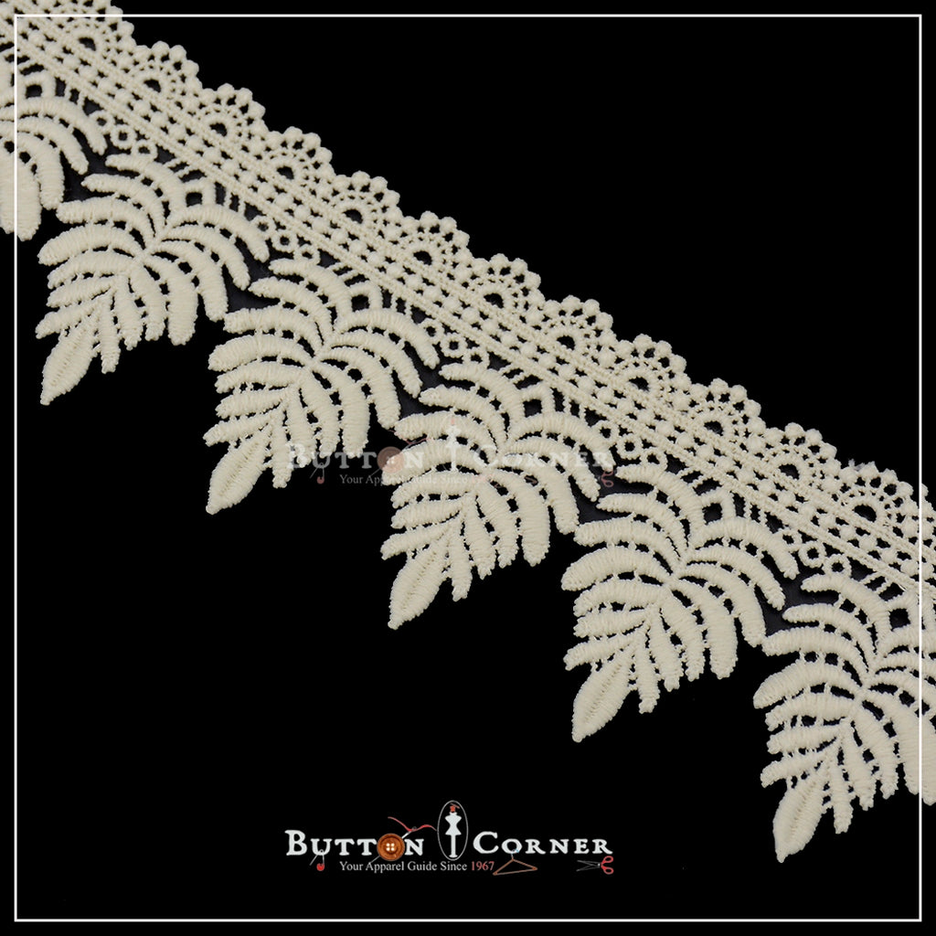 One Side Border Shuttle Lace