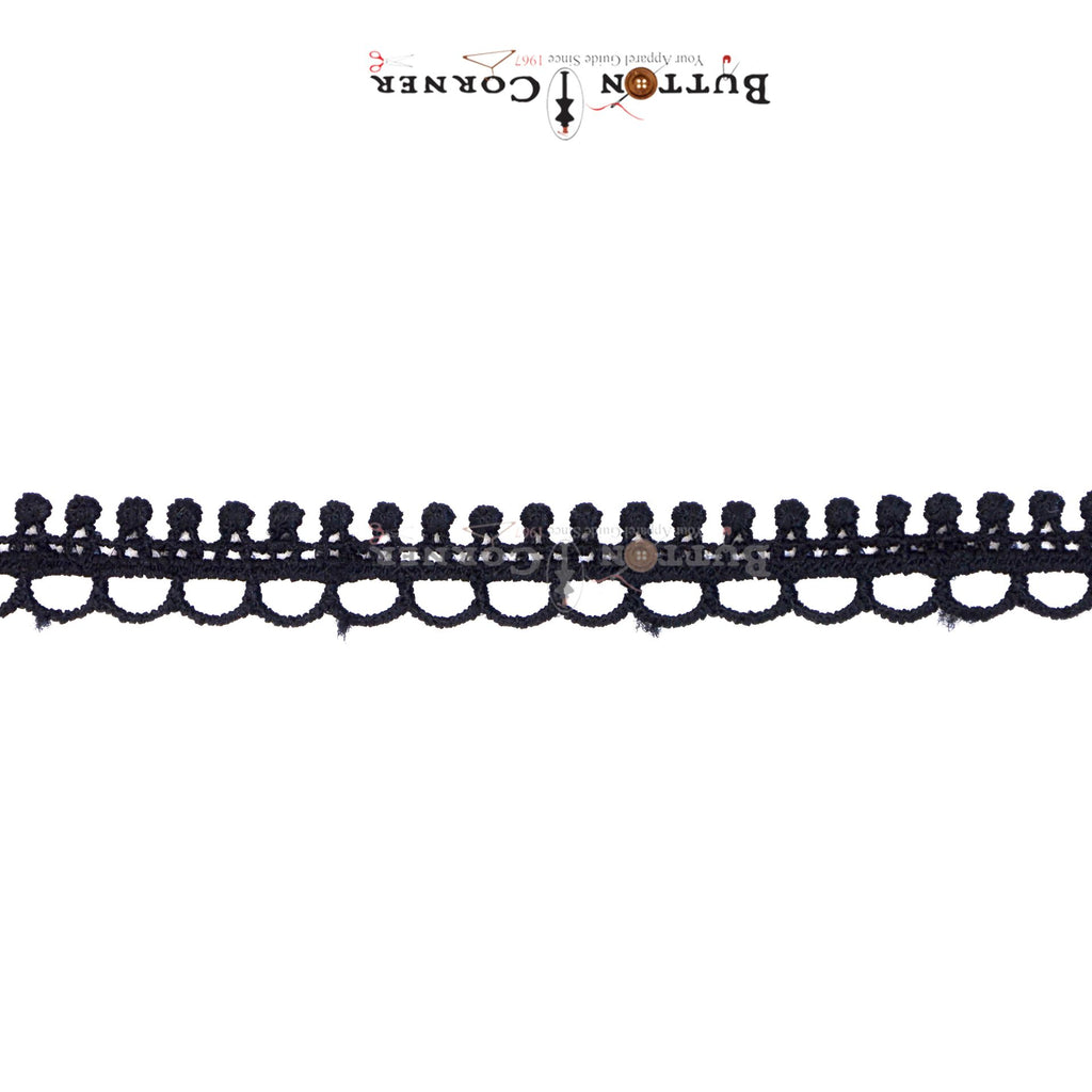One Side Border Shuttle Lace