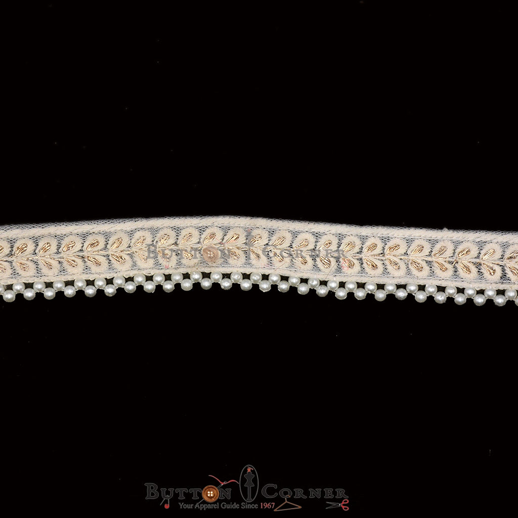 يتوهم التطريز صافي الدانتيل مع اللؤلؤ