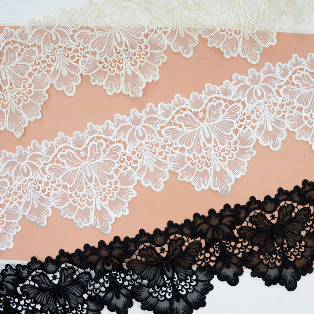 One Side Border Organza Lace
