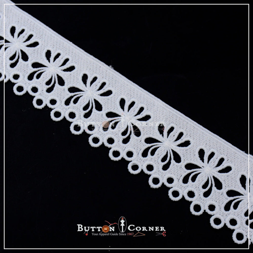 One Side Border Shuttle Lace