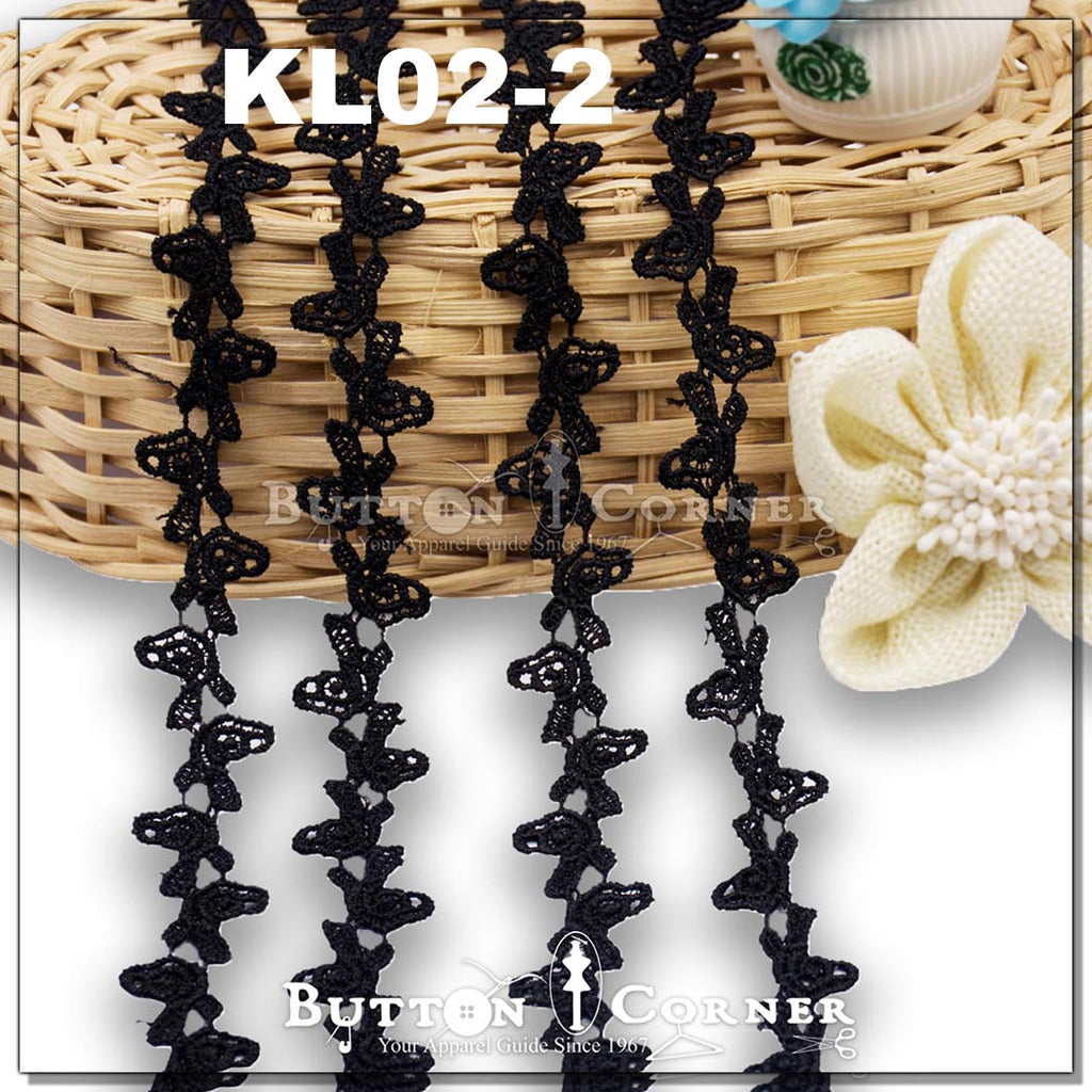 Applique Shuttle Lace