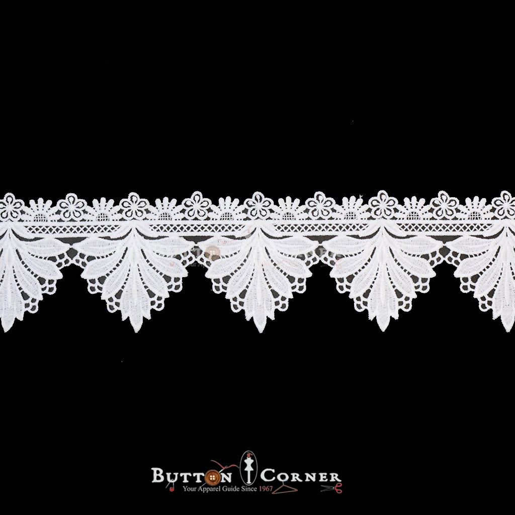 One Side Border Shuttle Lace