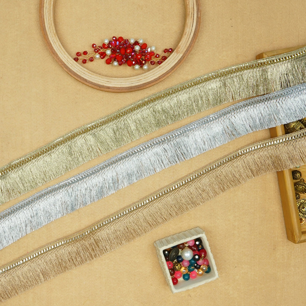 Fancy Metallic Yarn Hanging Lace