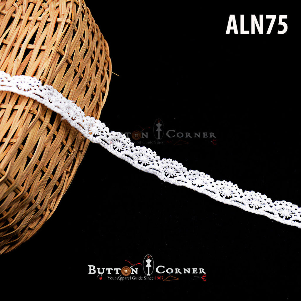 One Side Border Shuttle Lace