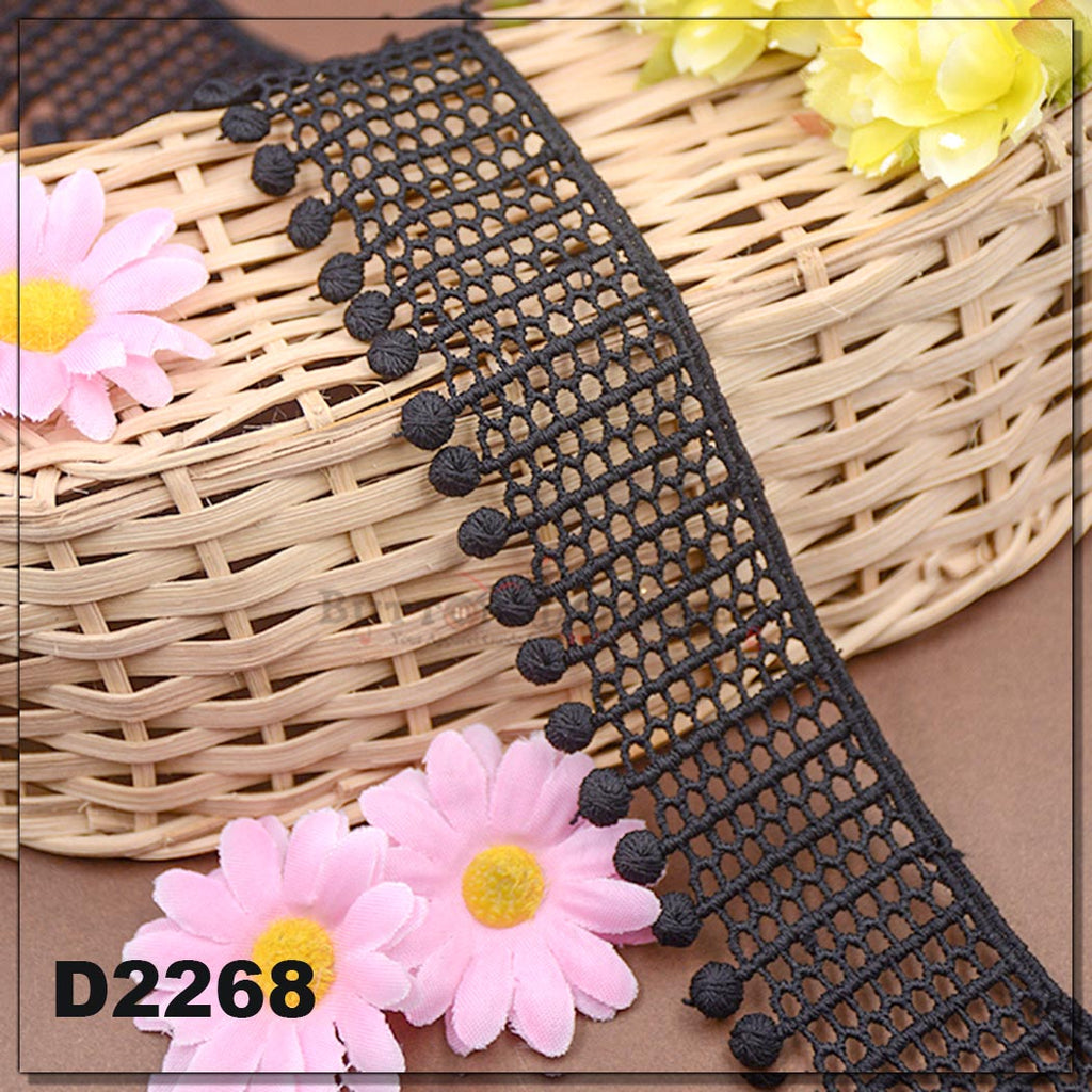 Shuttle One Side Border Lace