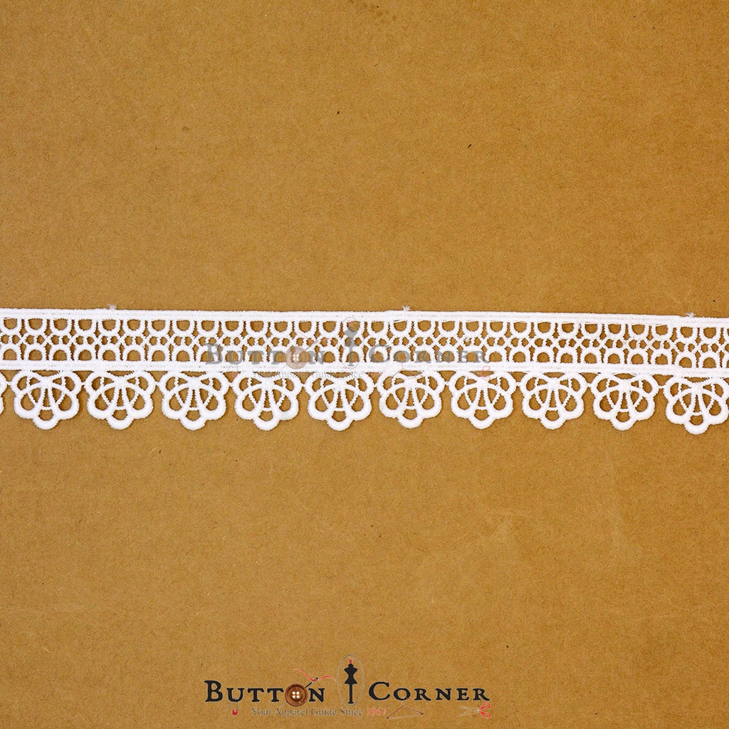 One Side Border Shuttle Lace