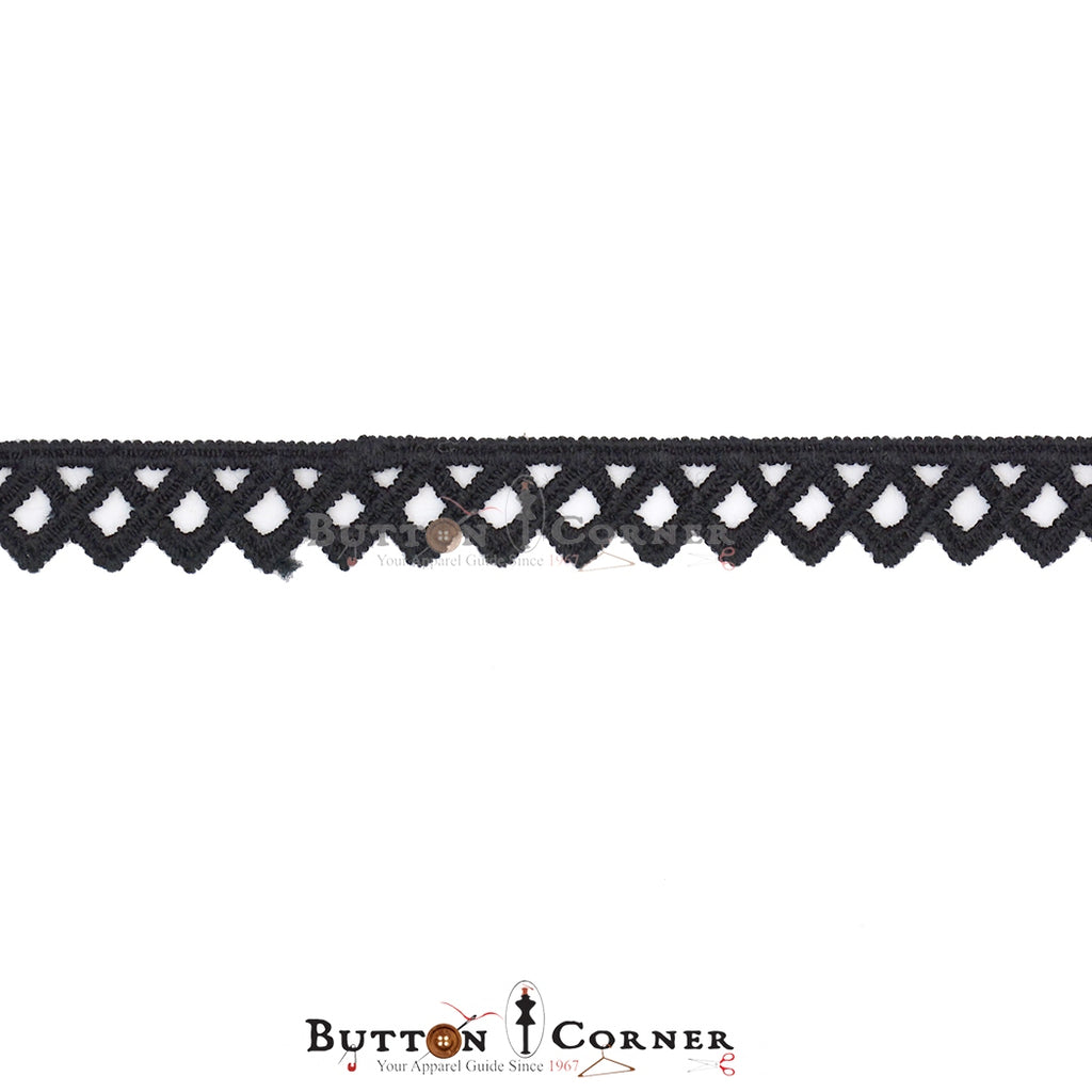 One Side Border Shuttle Lace