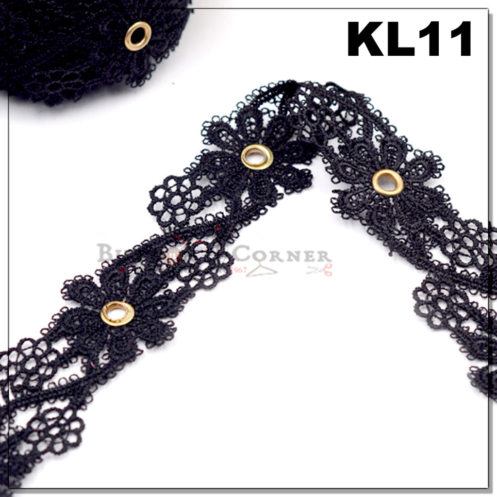 Fancy Shuttle Lace