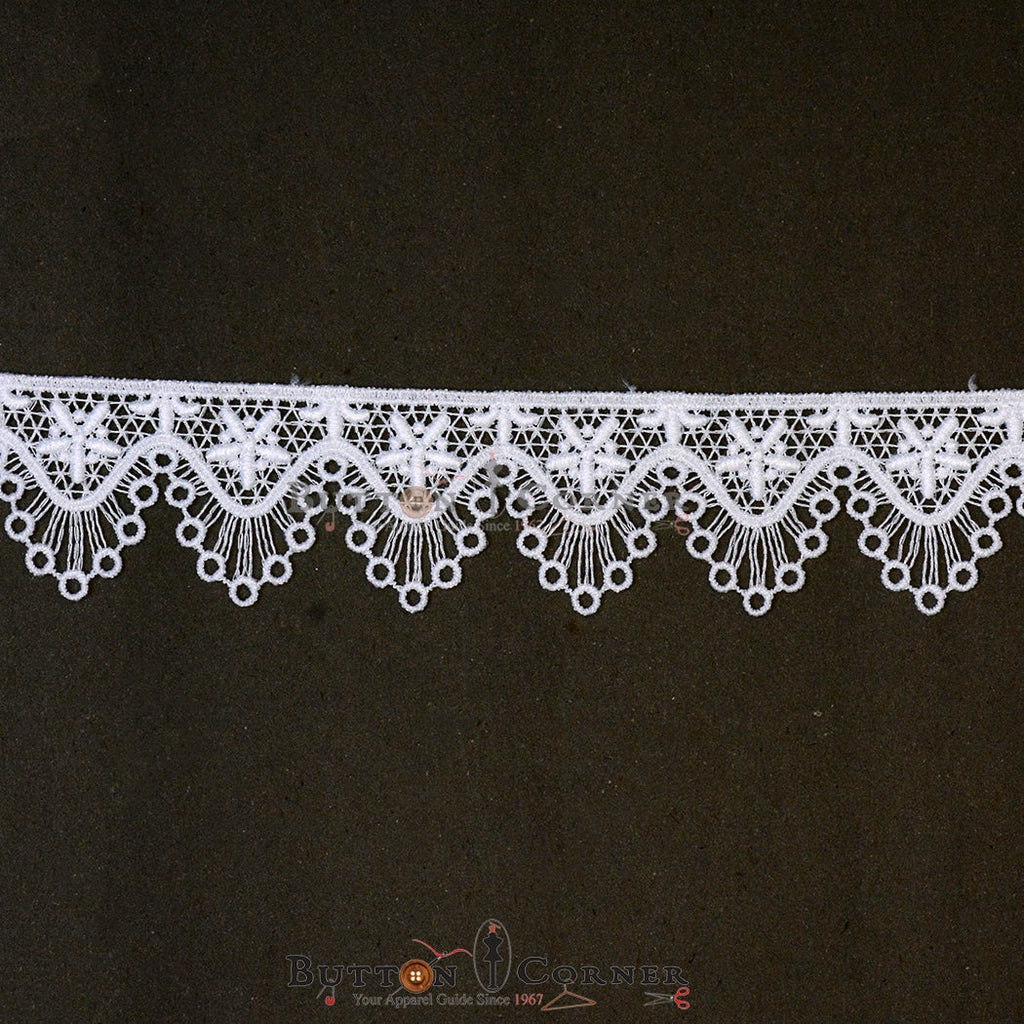 One Side Border Shuttle Lace