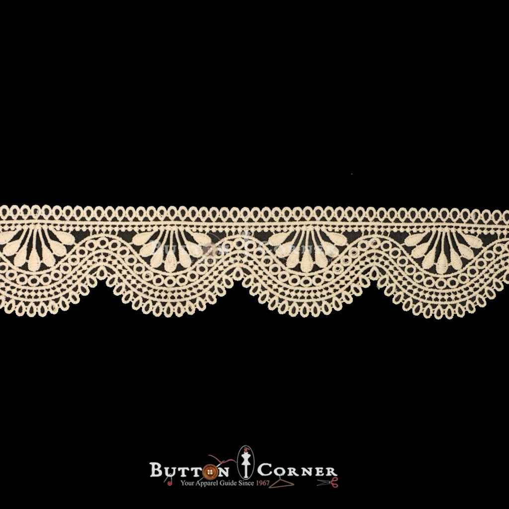 One Side Border Shuttle Lace