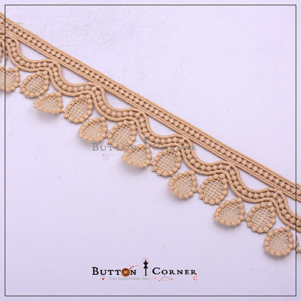 One Side Border Shuttle Lace