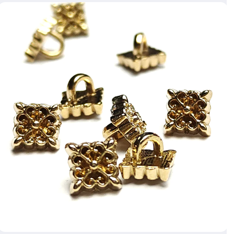 Square Shape Italian Button