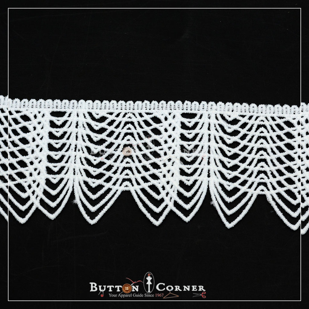 One Side Border Shuttle Lace