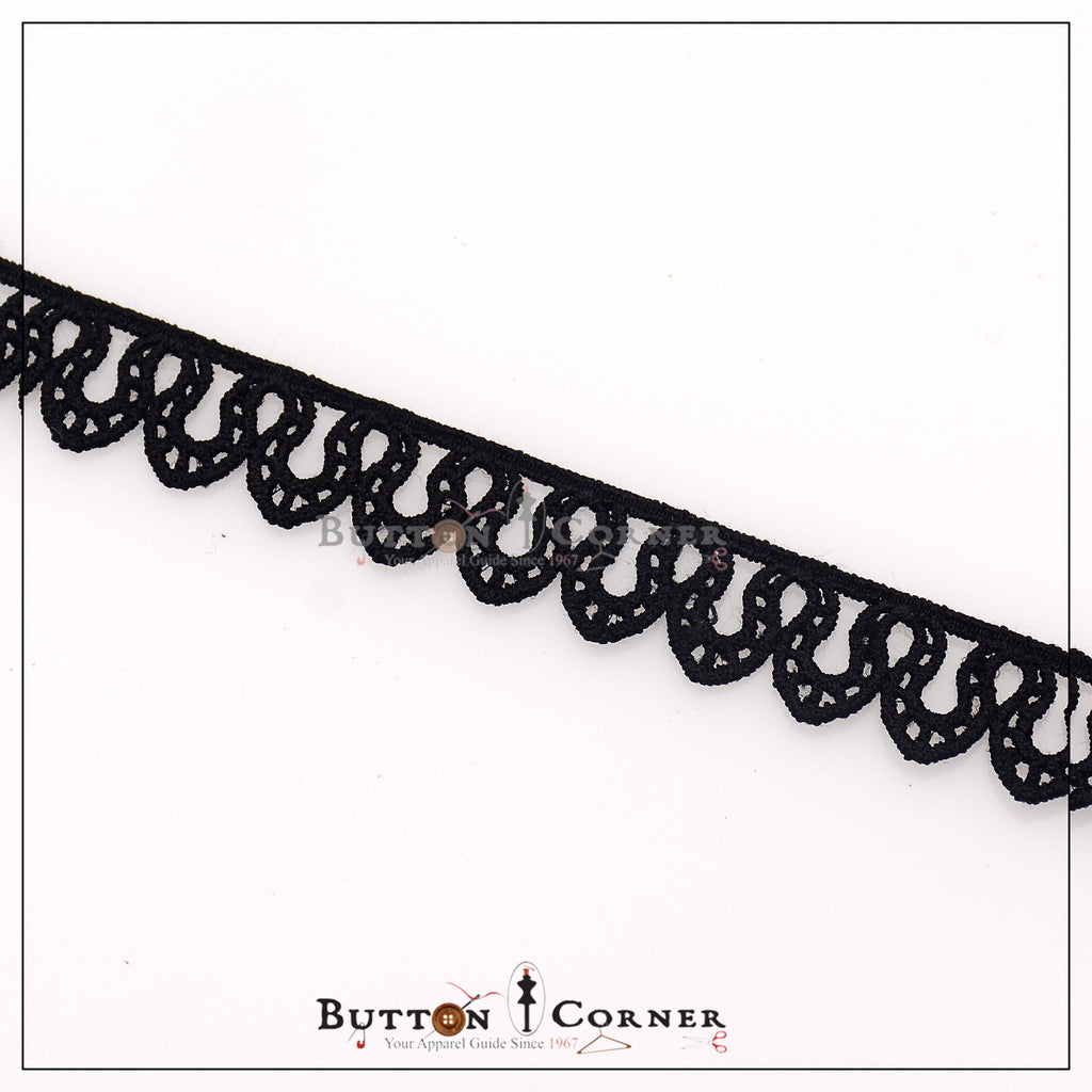 One Side Border Shuttle Lace
