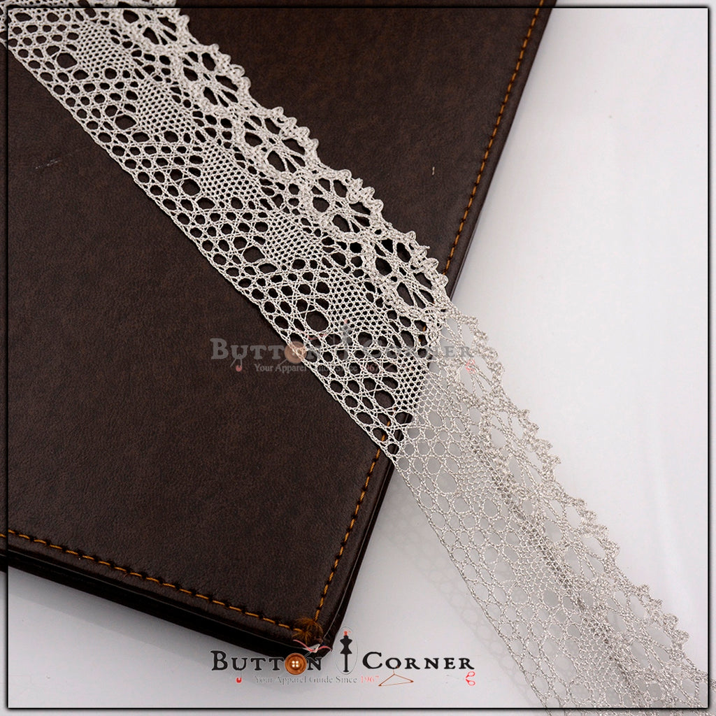 One Side Border Metallic Yarn Lace