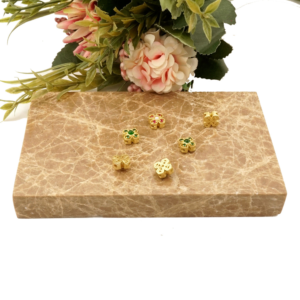 Four-Leaf Clover Design Button WIth Stones