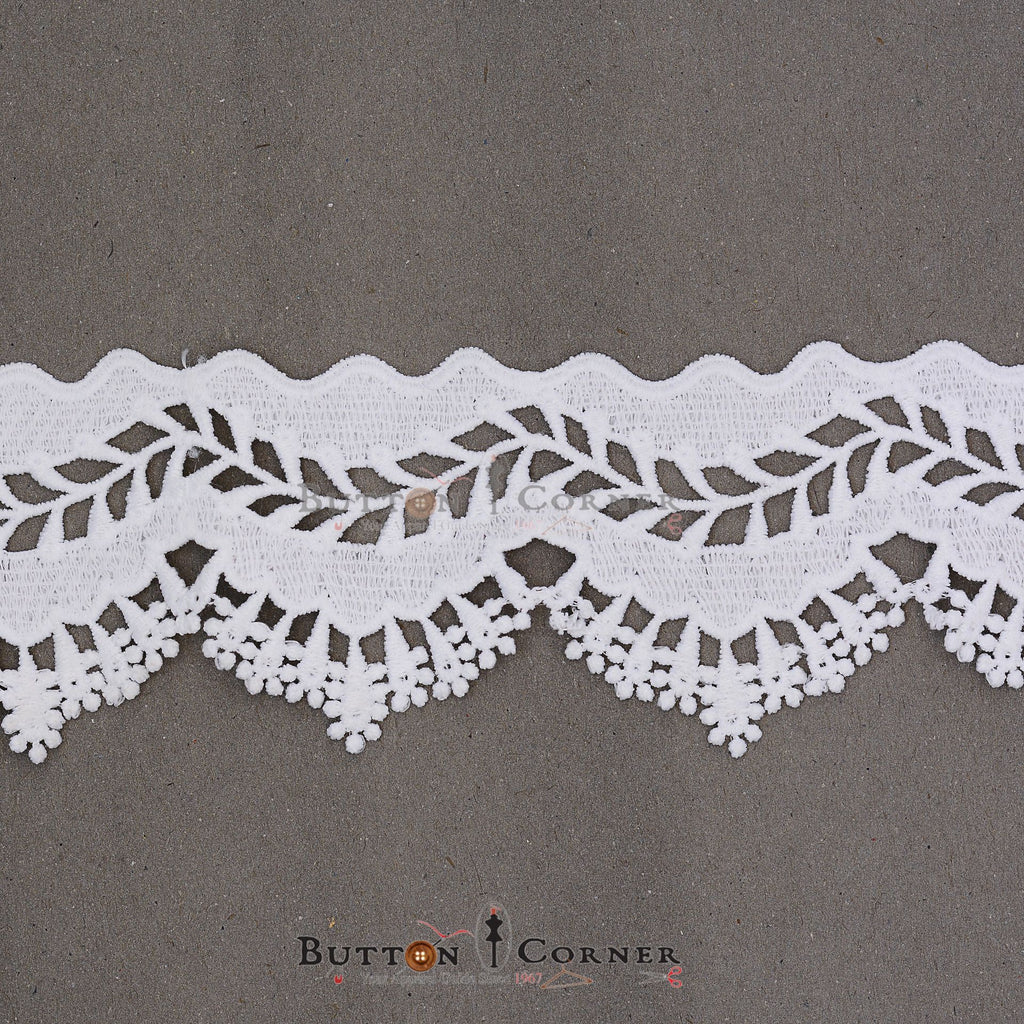One Side Border Shuttle Lace