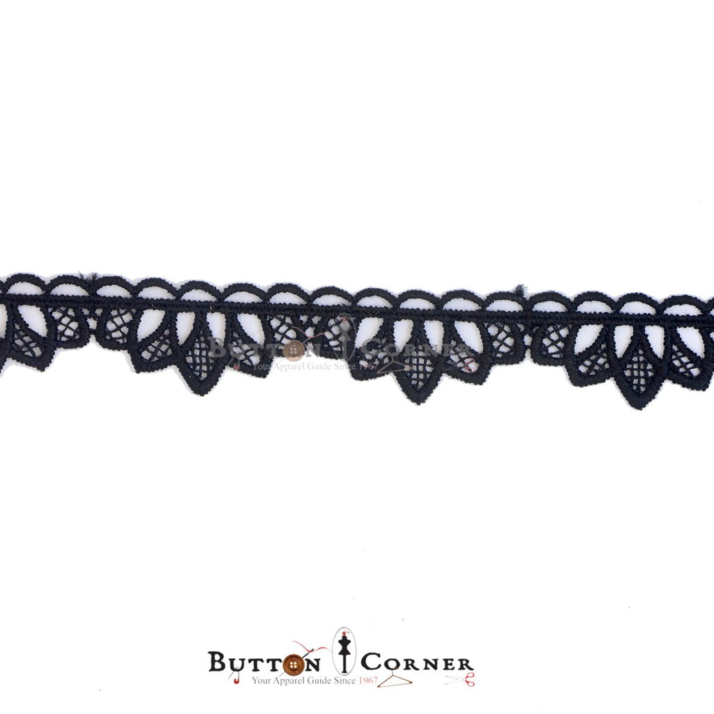 One Side Border Shuttle Lace