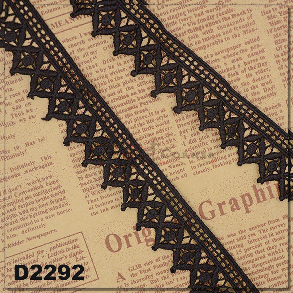 Shuttle One Side Border Lace
