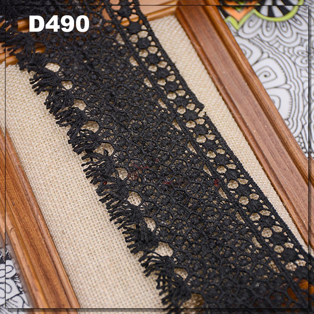 Shuttle One Side Border Lace