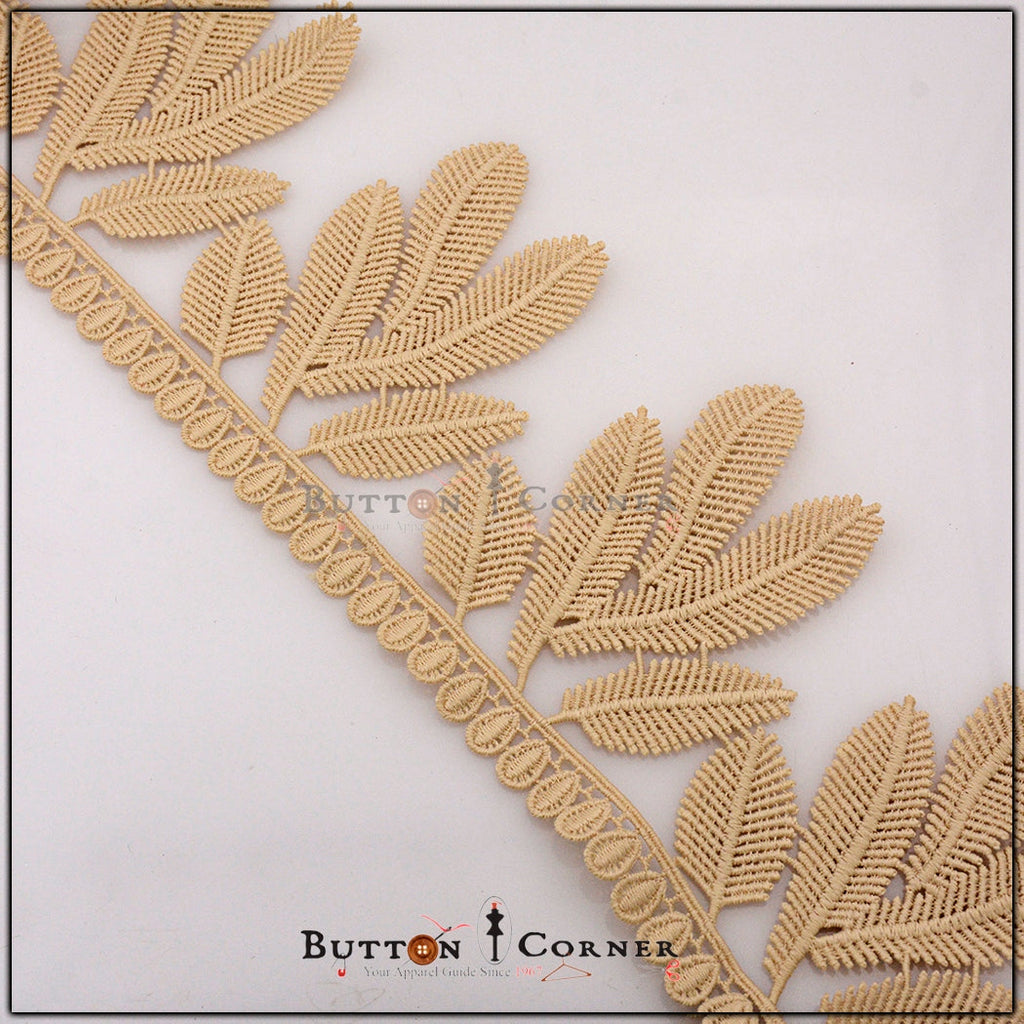 One Side Border Shuttle Lace