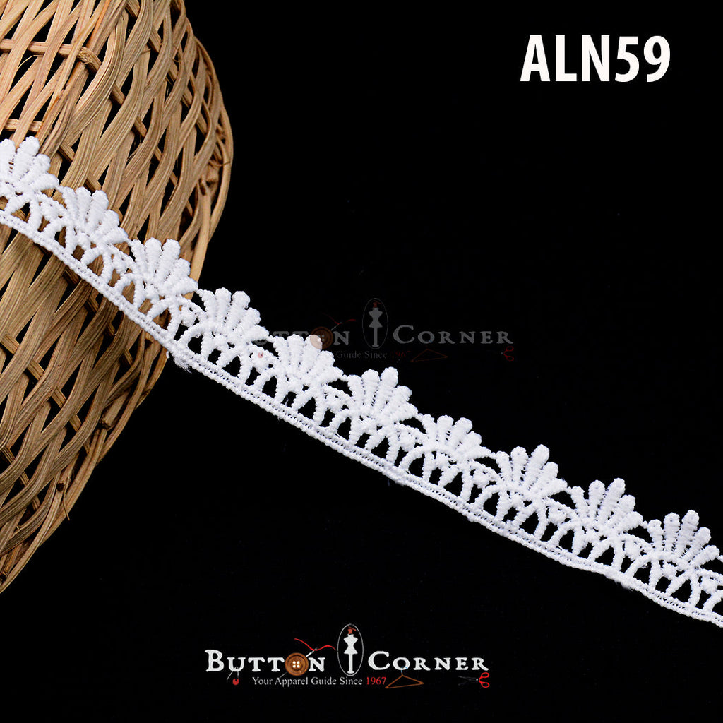 One Side Border Shuttle Lace