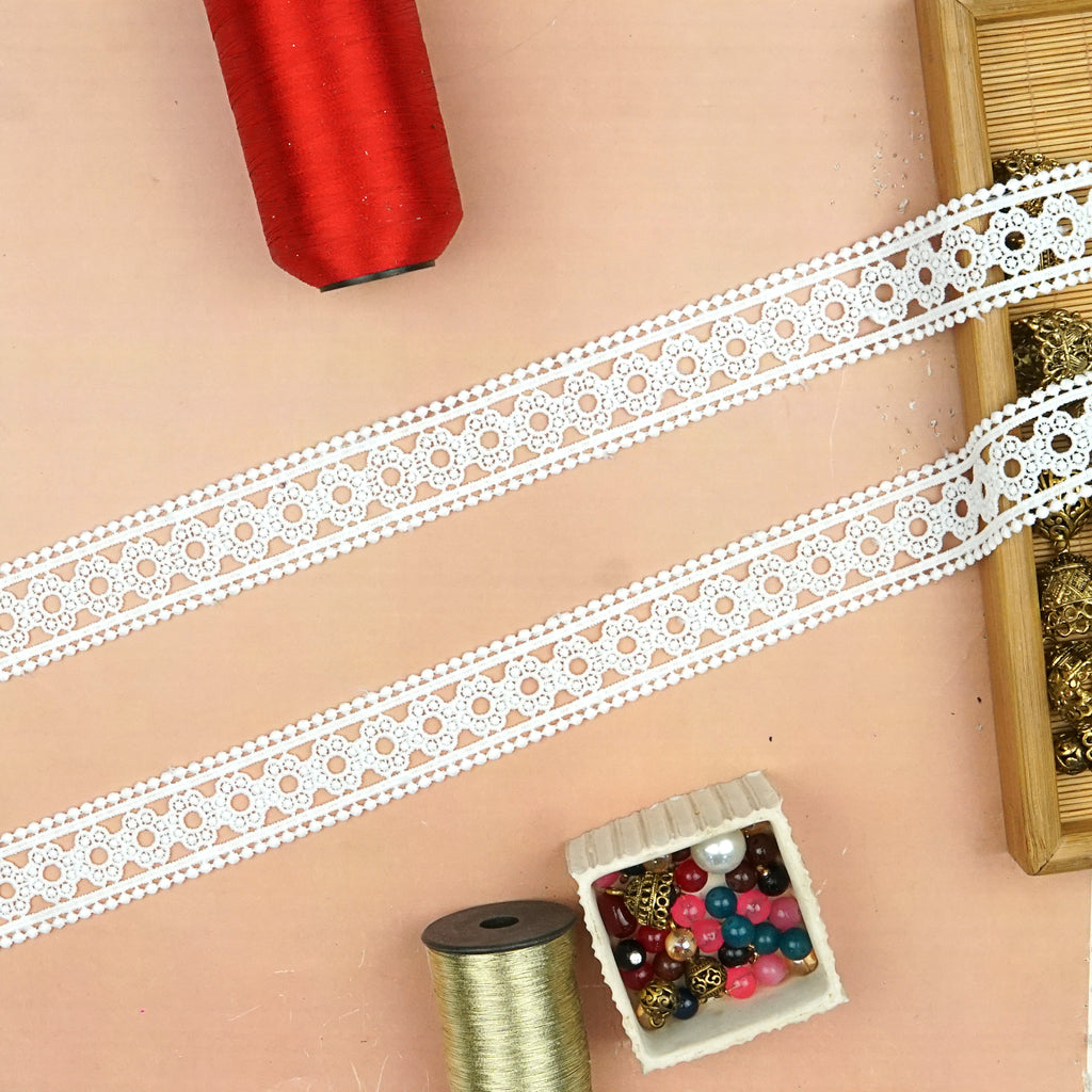 Double Side Border Shuttle Lace