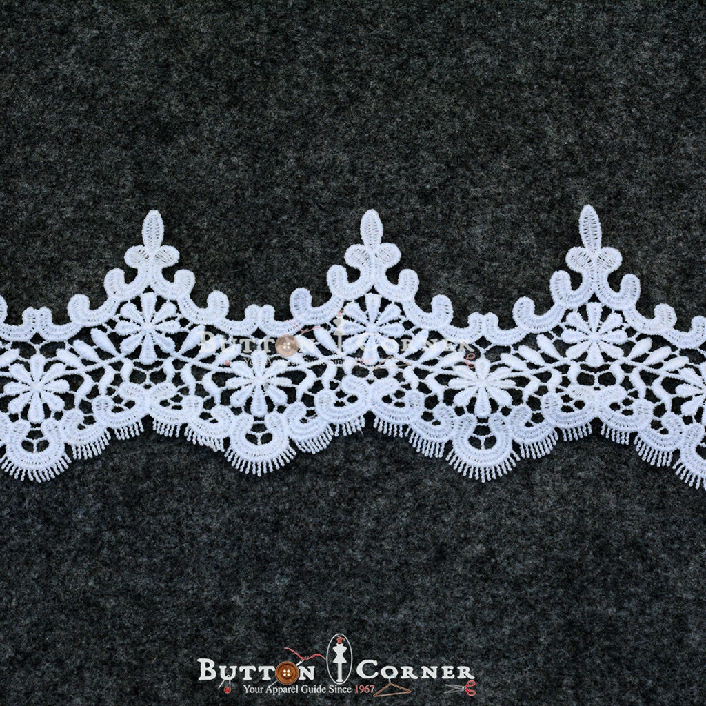 One Side Border Shuttle Lace