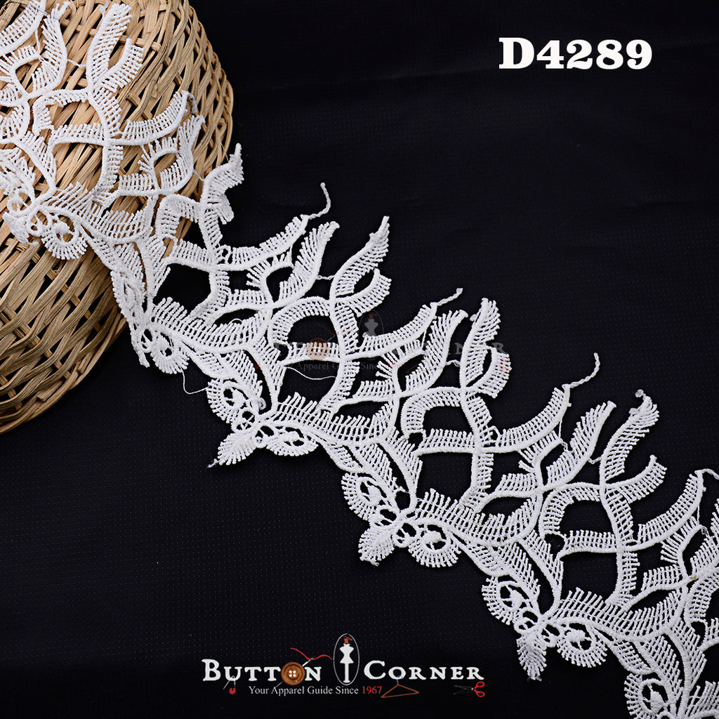 Shuttle Hanging Lace