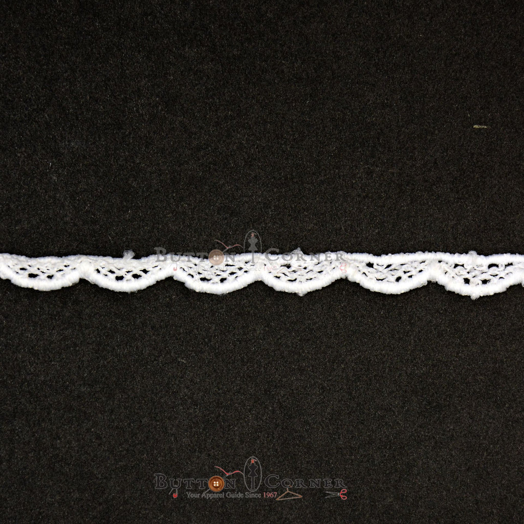 One Side Border Shuttle Lace