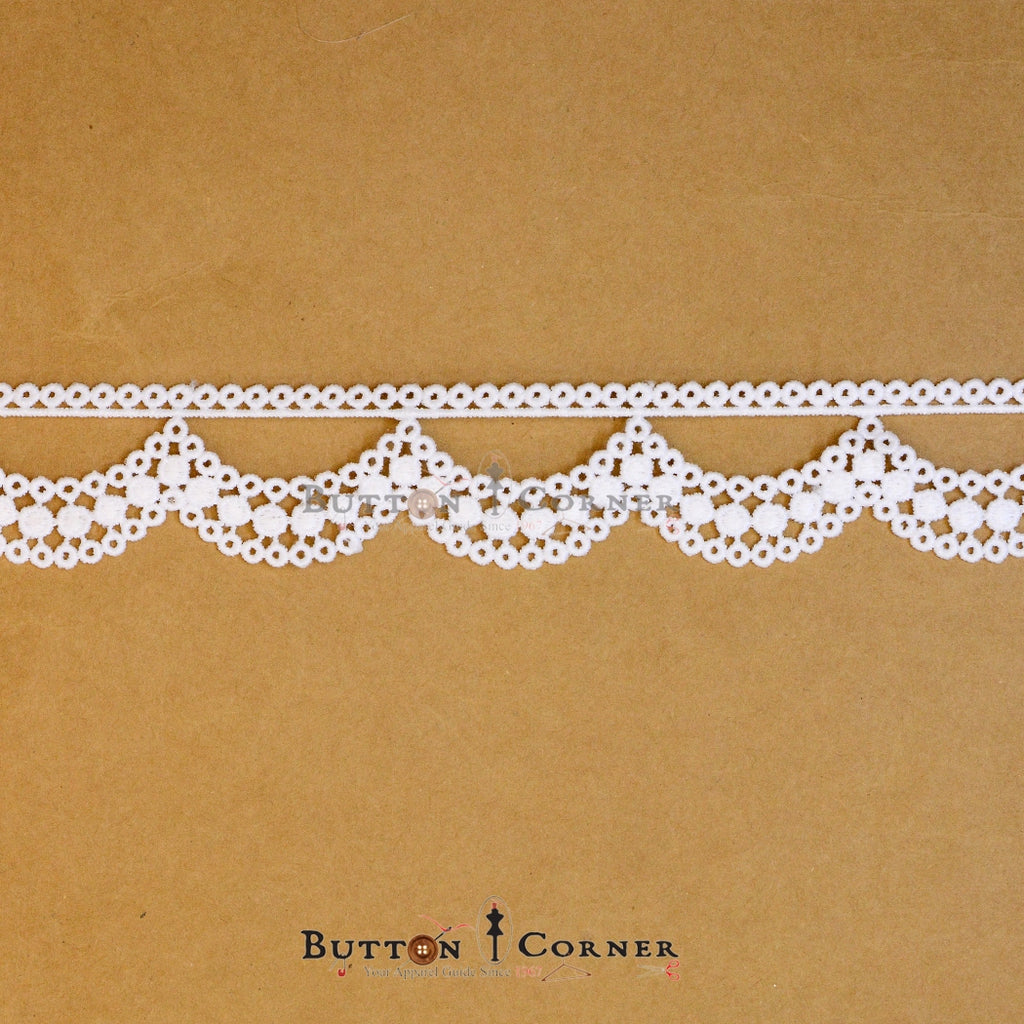 One Side Border Shuttle Lace
