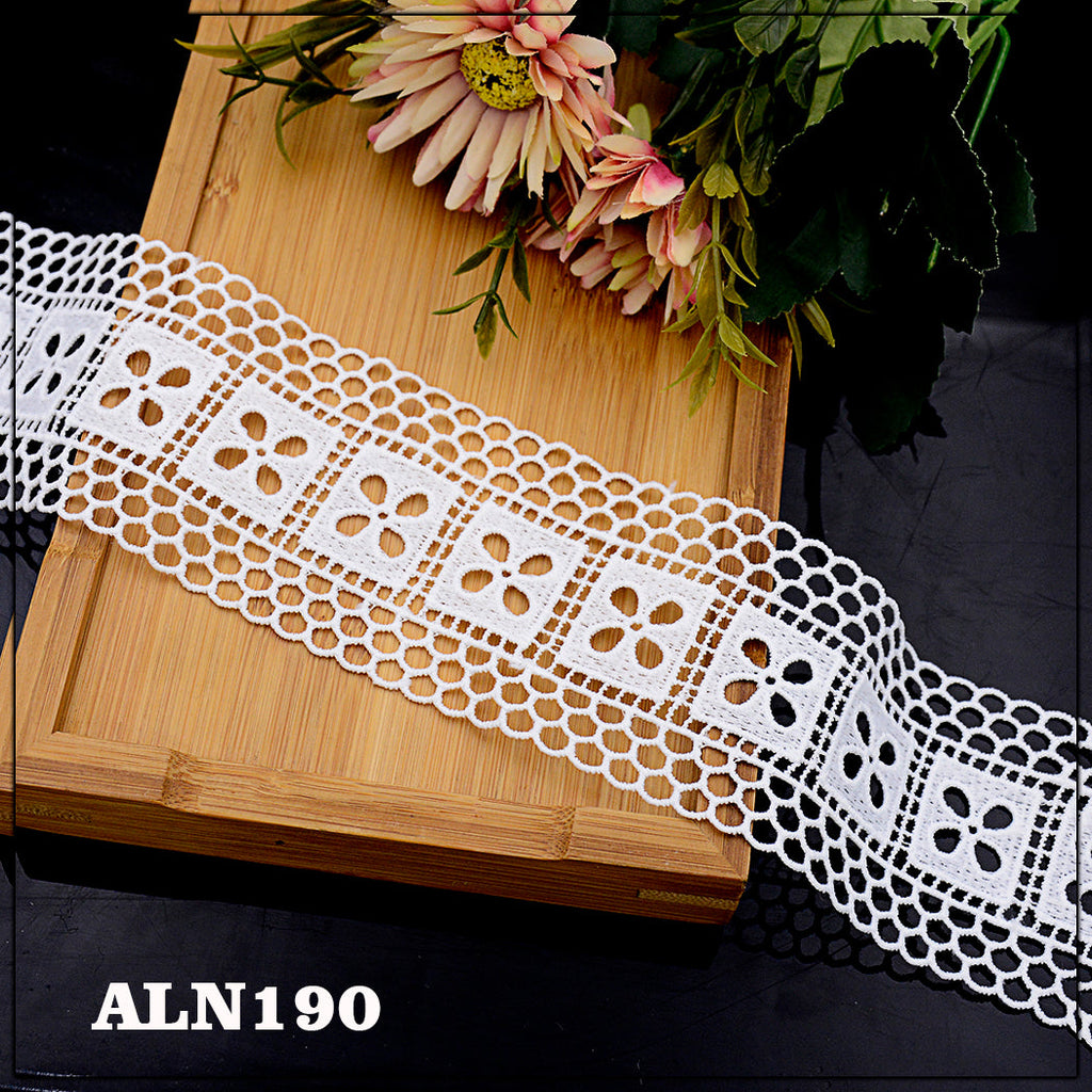 Double Side Border Shuttle Lace