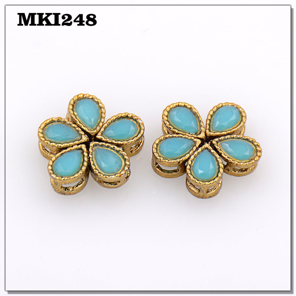 Flower Shape Crystal Fancy Button