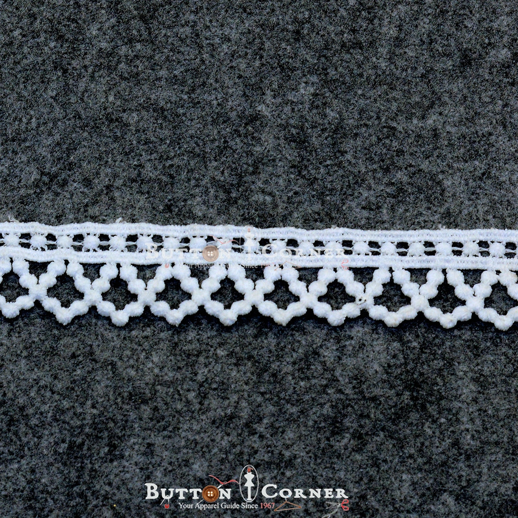 One Side Border Shuttle Lace
